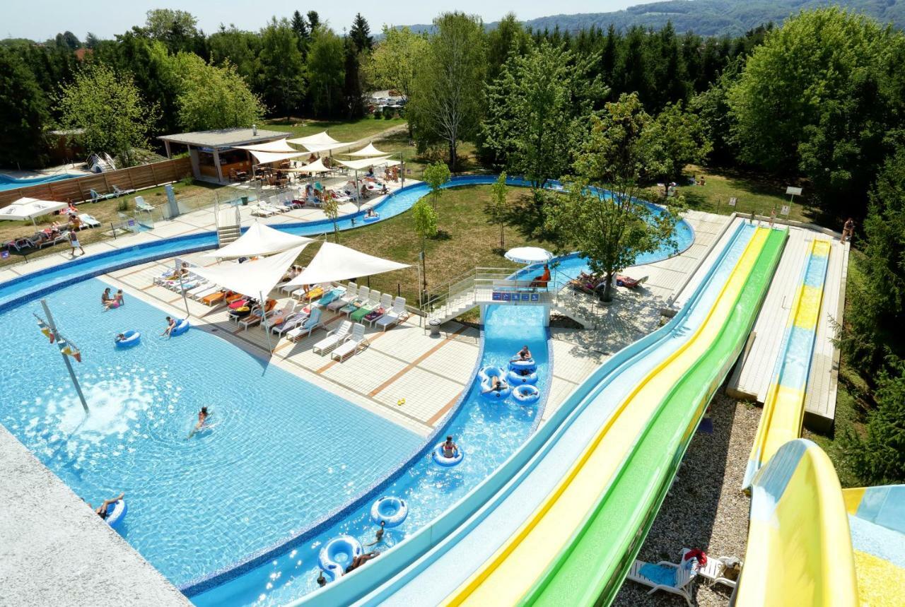 Honey Paradise Glamping Resort Добова Экстерьер фото